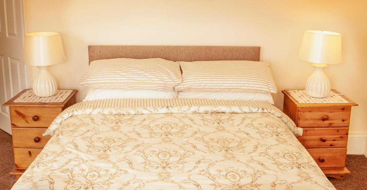 Burford Lodge Guest House Ardglass ภายนอก รูปภาพ