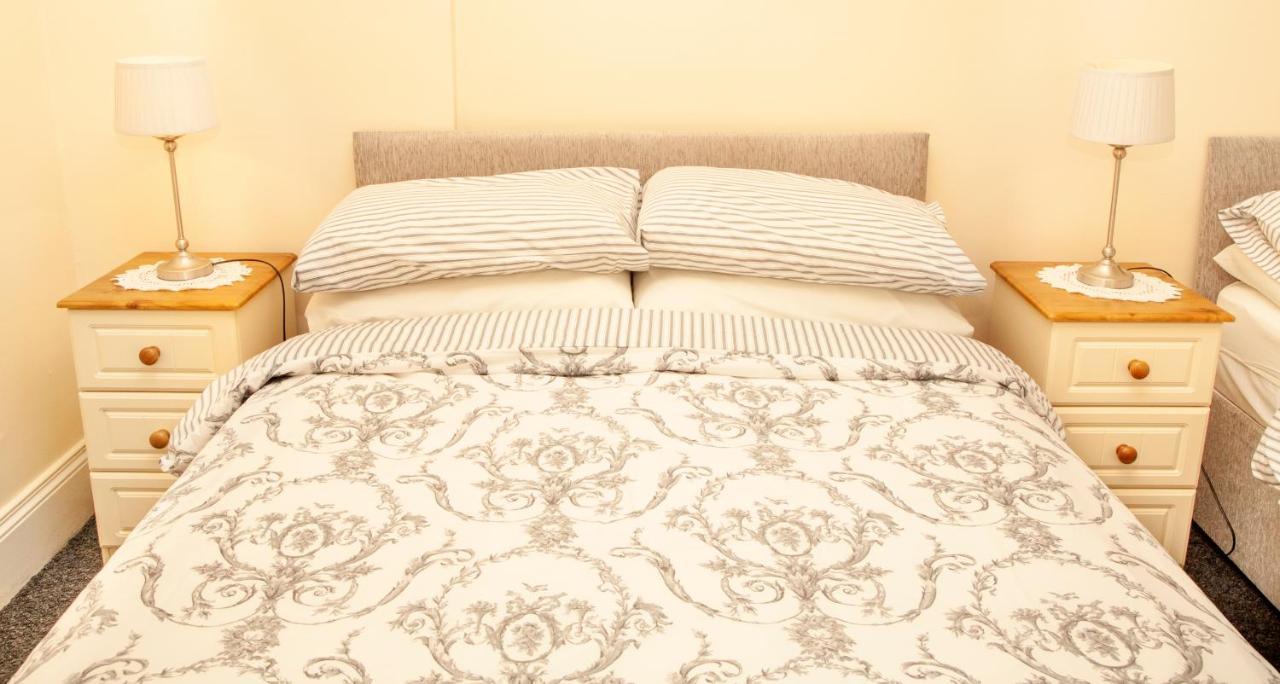 Burford Lodge Guest House Ardglass ภายนอก รูปภาพ